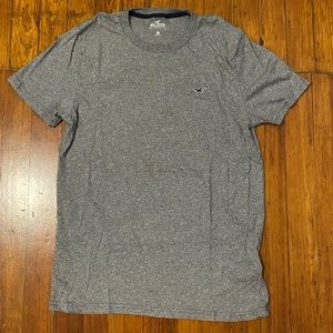 Heather Grey Men’s Must Have Crew Neck Tee